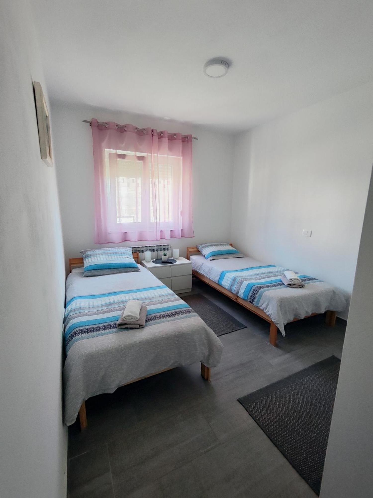 Apartman Marija Perusic Bagian luar foto